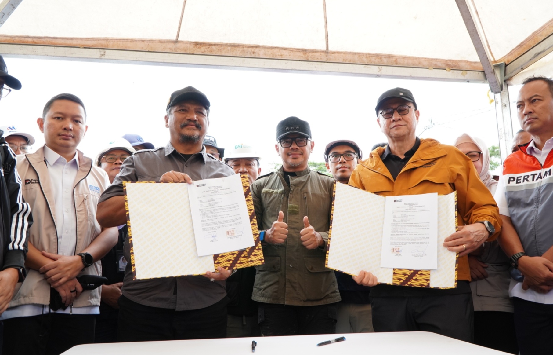 Huntara merupakan hasil kolaborasi BUMN di bawah koordinasi Danantara Indonesia dan program payung BUMN Peduli.