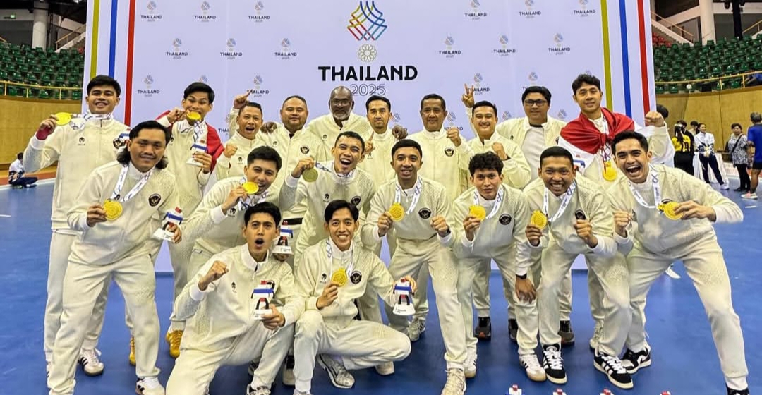 Tim nasional Indonesia  Hoki Indoor saat meraih medali emas SEA Games 2025 Thailand.