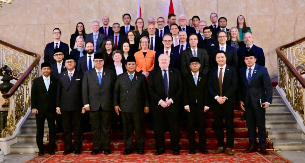 Presiden Prabowo Subianto menghadiri forum UK-Indonesia Education Roundtable bersama para perwakilan sejumlah universitas di Inggris, pada Selasa, 20 Januari 2026, di Lancaster House, London.