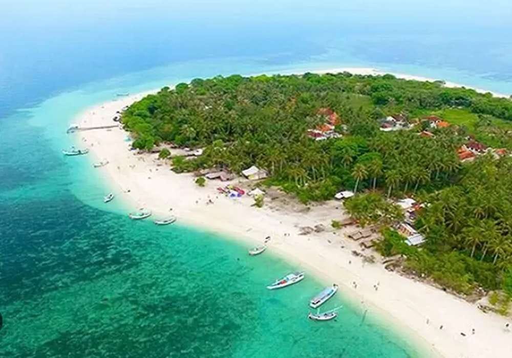 Wisata Gili Labak.