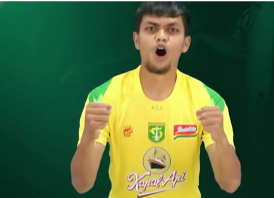 Rachmat Irianto cetak gol  indah untuk kemenangan Persebaya.