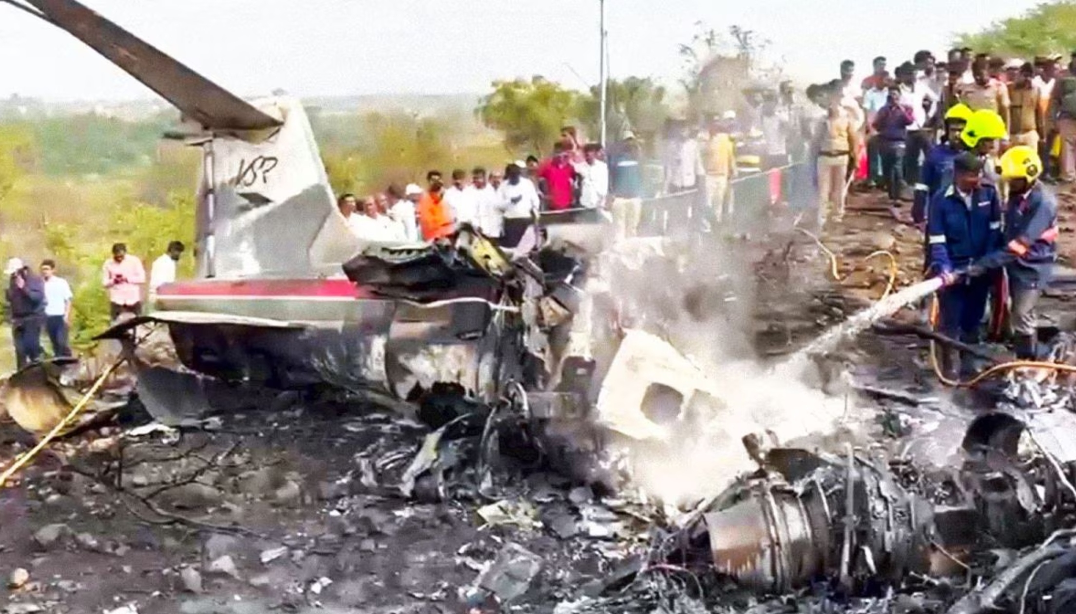 Kecelakaan pesawat carter Bombardier Learjet 45 di Baramati menewaskan Wakil Kepala Menteri Maharashtra, Ajit Pawar.