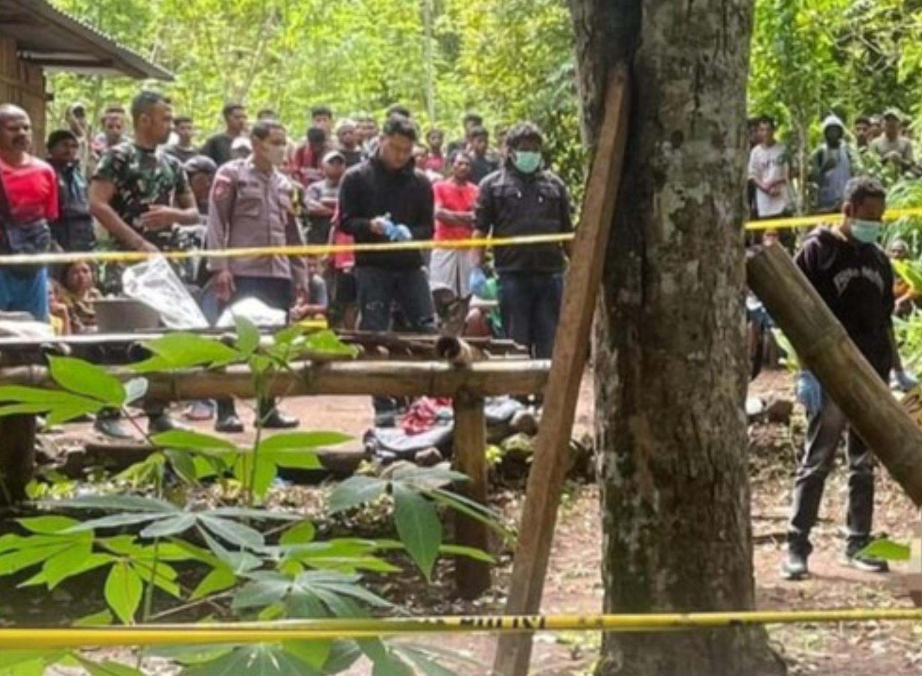 Lokasi kejadian tempat siwa SD ditemukan menggantung.
