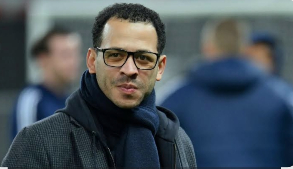 Pelatih Chelsea Liam Rosenior.