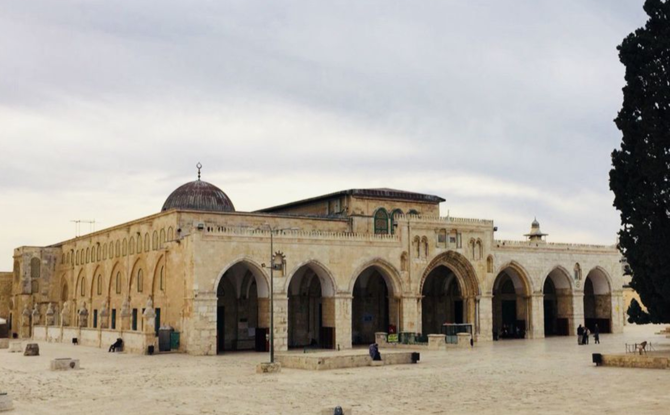 Selama Ramadan, otoritas Israel kembali memperketat akses umat Islam ke Masjid Al Aqsa.