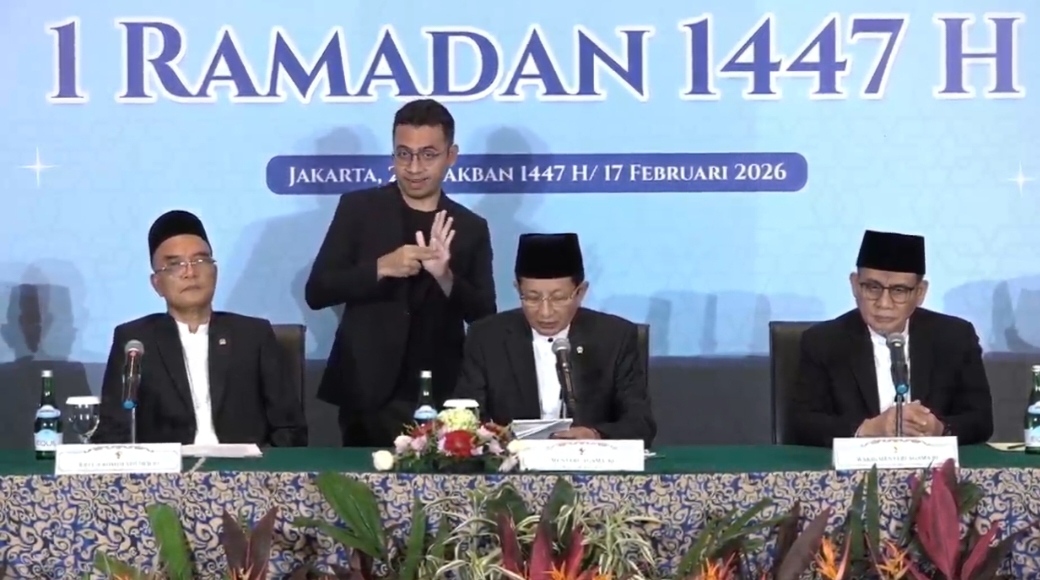 Menteri Agama Nasaruddin Umar menjelaskan bahwa berdasarkan laporan dari seluruh titik pengamatan, hilal belum terlihat.
