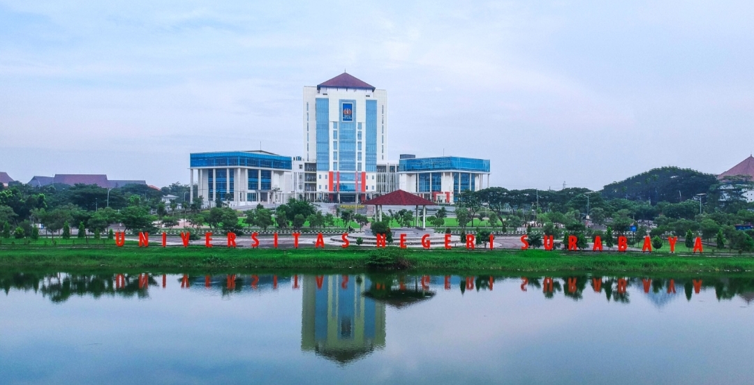 Kampus Universitas Negeri Surabaya (Unesa).