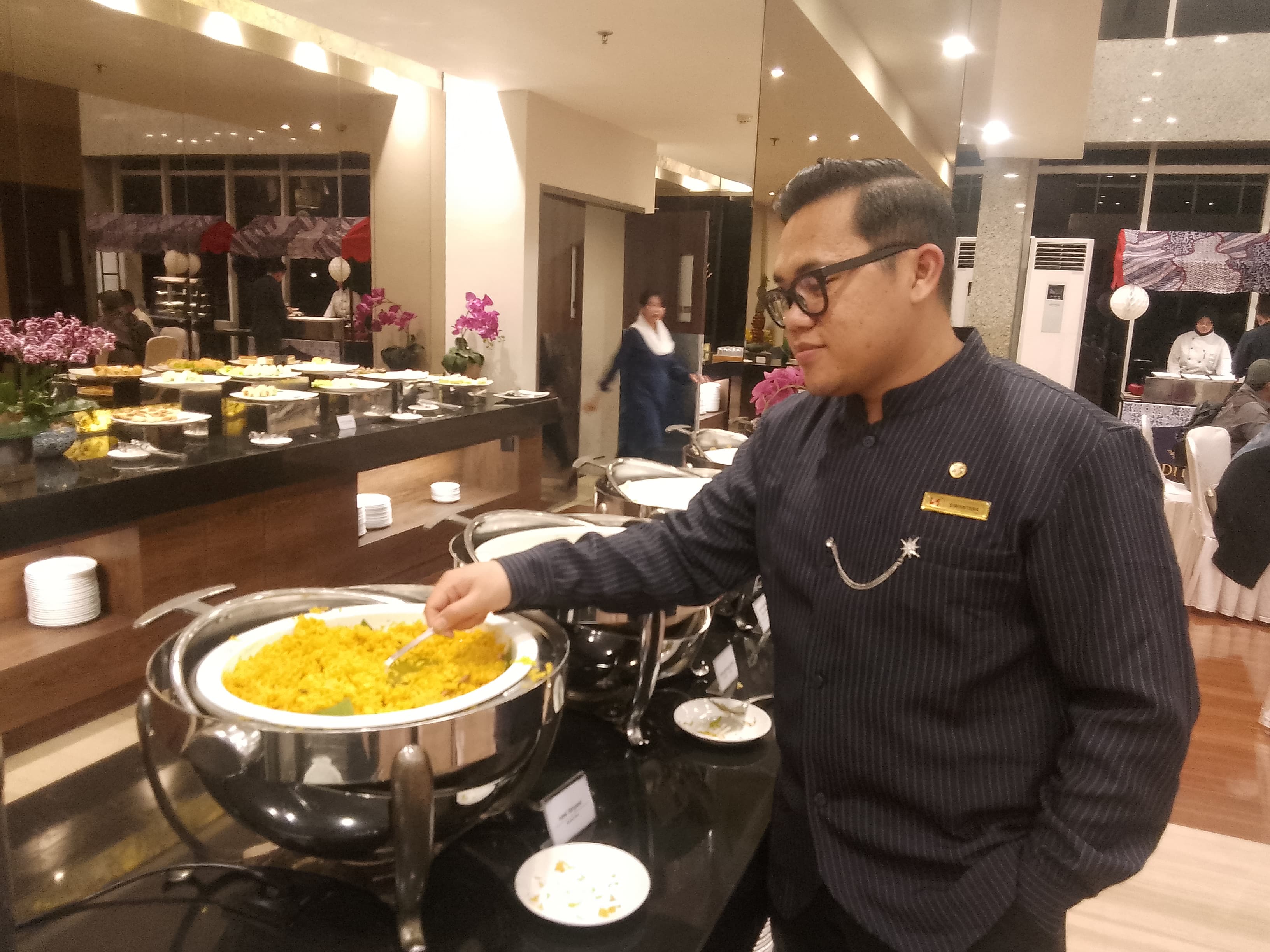 LEZAT: Menu berbuka puasa di Swiss-Belinn Manyar Surabaya. (DIKY SANSIRI/RADAR SIDOARJO)