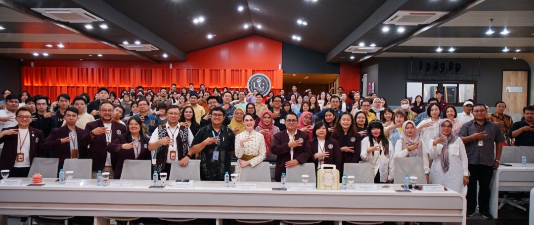 Industrial Gathering dan pembentukan Industrial Advisory Board, Universitas Ciputra diharapkan bisamembangun pendidikan industri kreatif dan terintegrasi dengan kebutuhan industri nasional dan global.