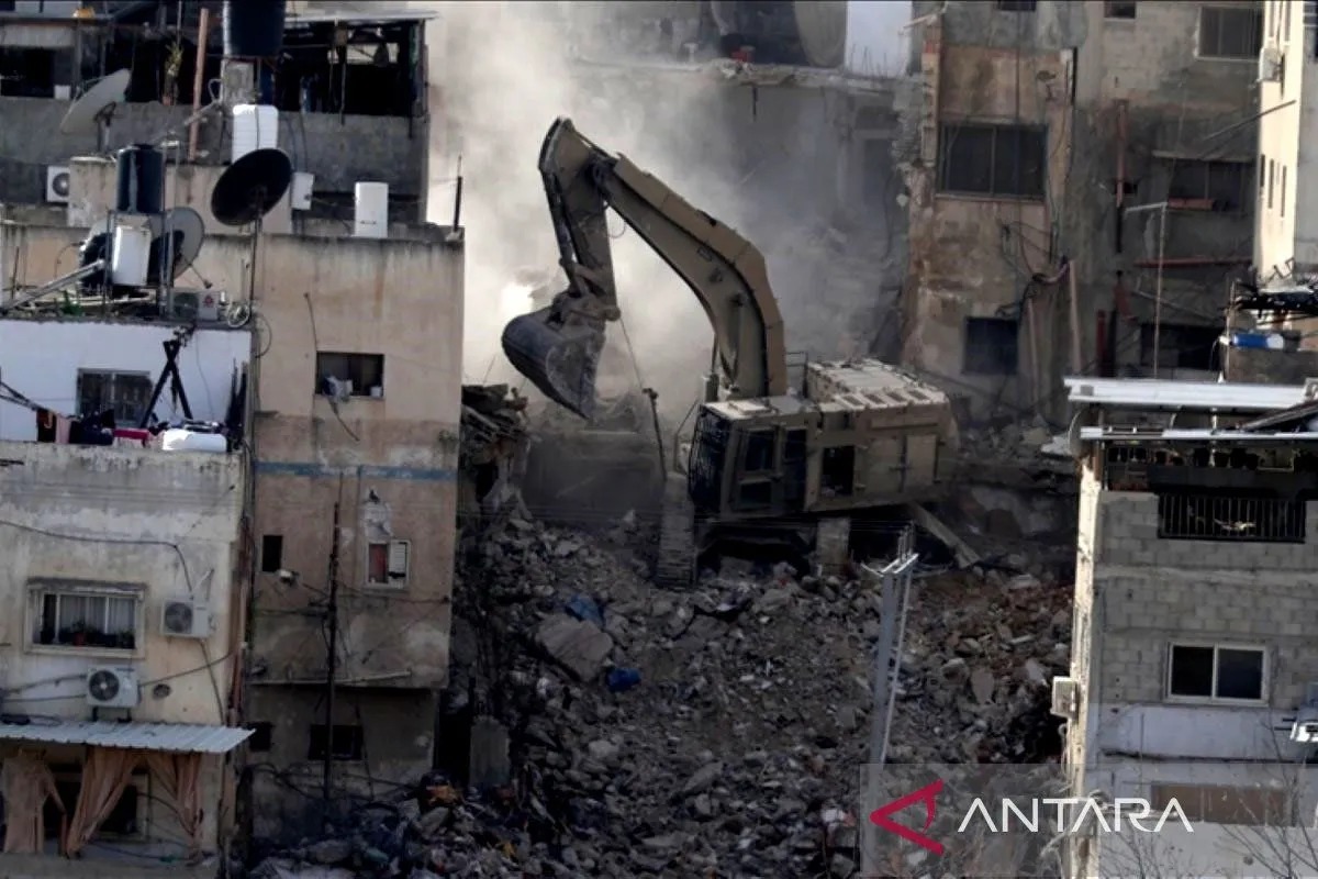 Kondisi Jalur Gaza Palestina hancur akibat serangan Israel. (ANTARA)