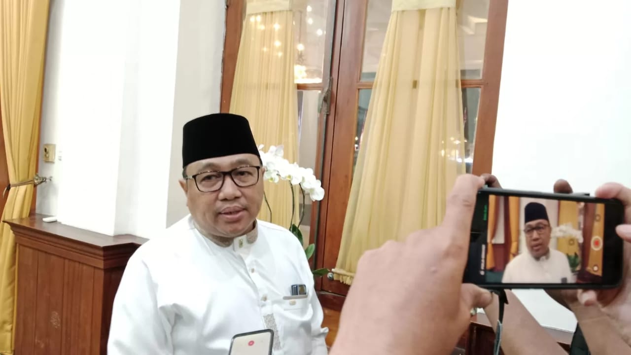 JELASKAN: Sekretaris Umum MUI Jatim, Hasan Ubaidillah angkat bicara terkait tarawih kilat di salah satu Ponpes di Blitar.(IST/RADAR SURABAYA)