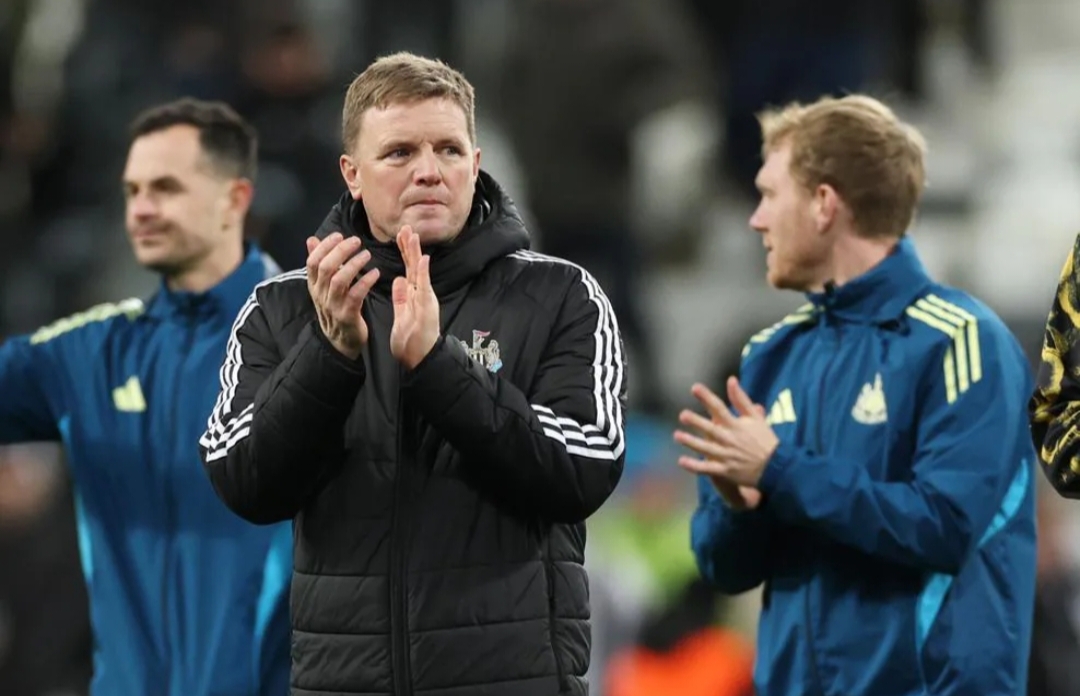 Eddie Howe bawa Newcastle United lolos ke babak 16 besar. 