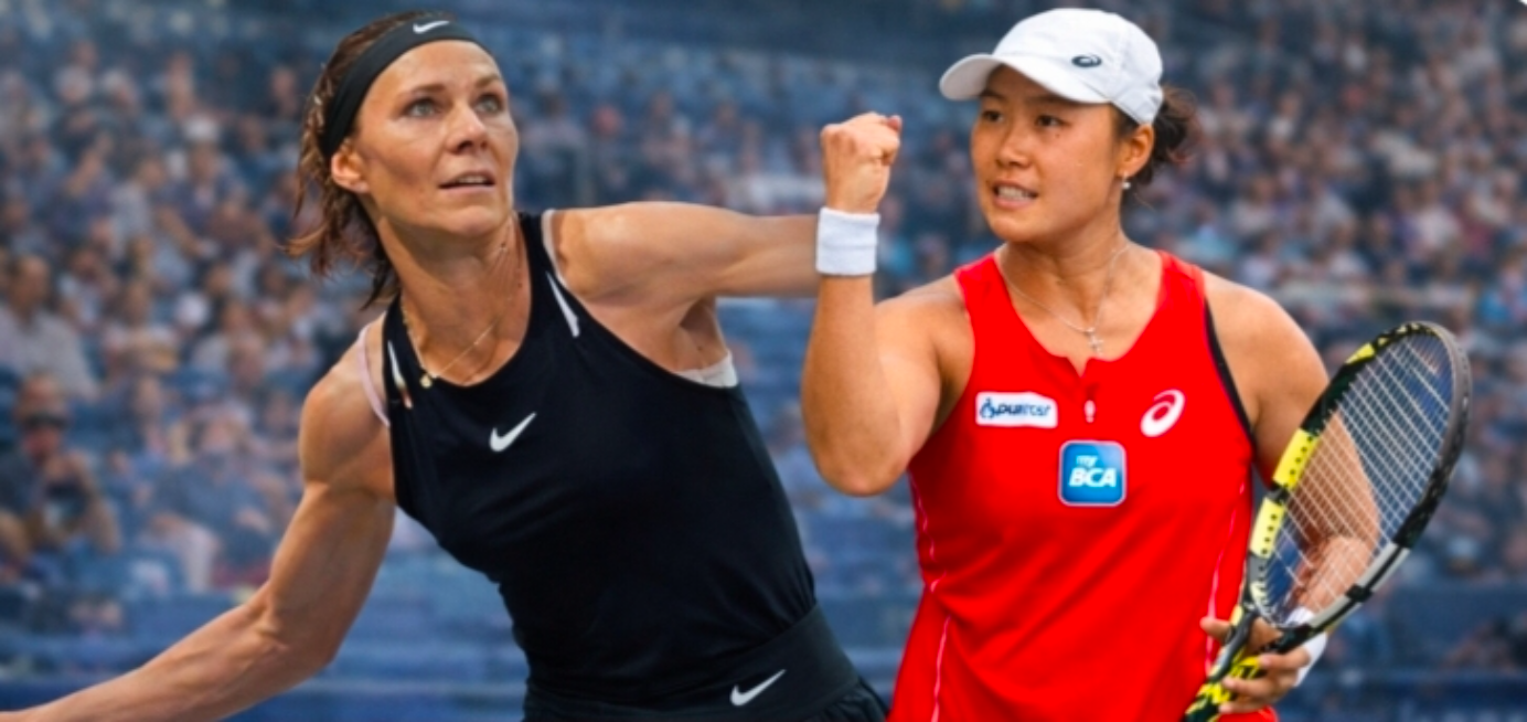Kataryzna Piter dan Janice Tjen lewati adangan pertama. 