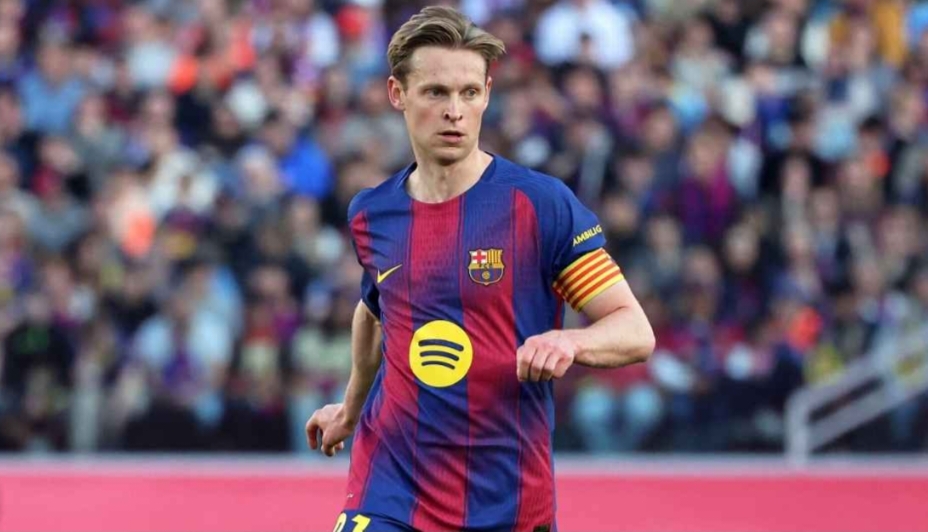 Frenkie de Jong harus menepi selama enam pekan karena cedera. 