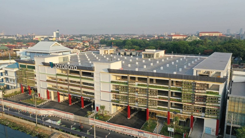 MEGAH: Kondisi Terminal Intermoda Joyoboyo (TIJ) sekarang ini.