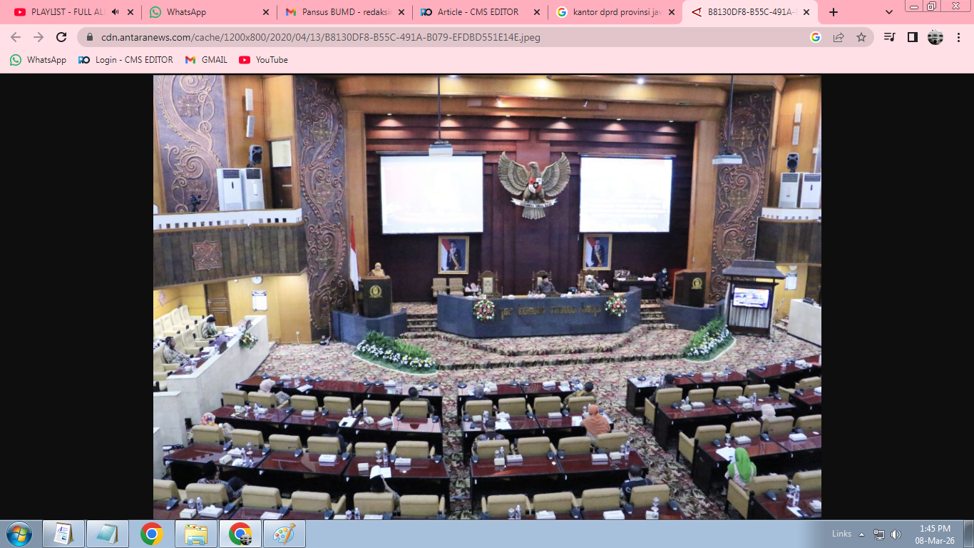 Sidang paripurna DPRD Jawa Timur. (IST)