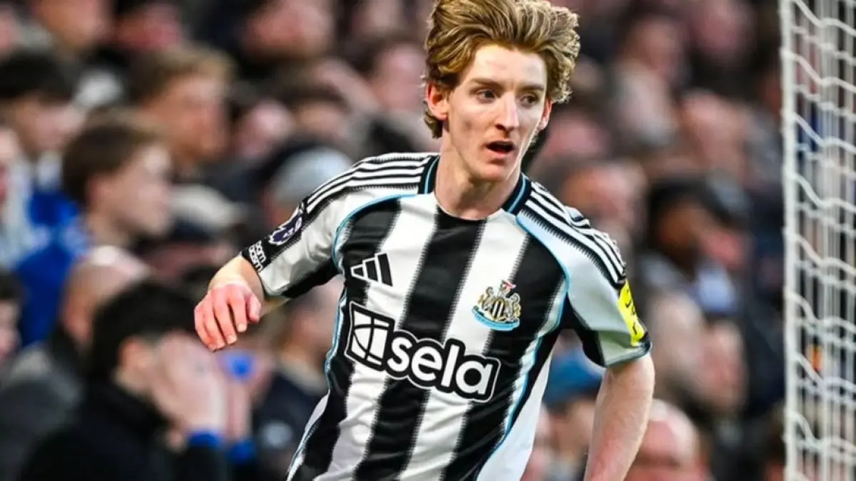 Anthony Gordon jadi bintang kemenangan Newcastle United/dailymail