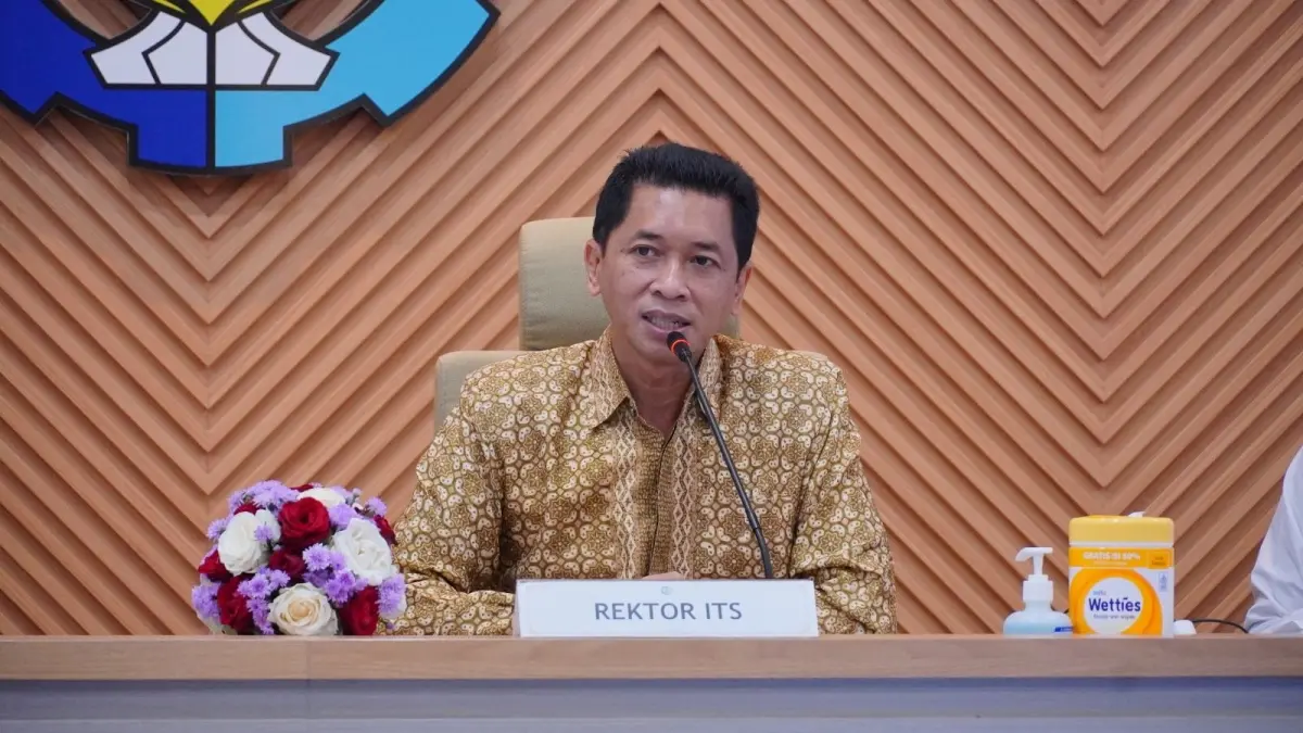 
Rektor UTS Prof. Bambang Pramujati. (IST) 