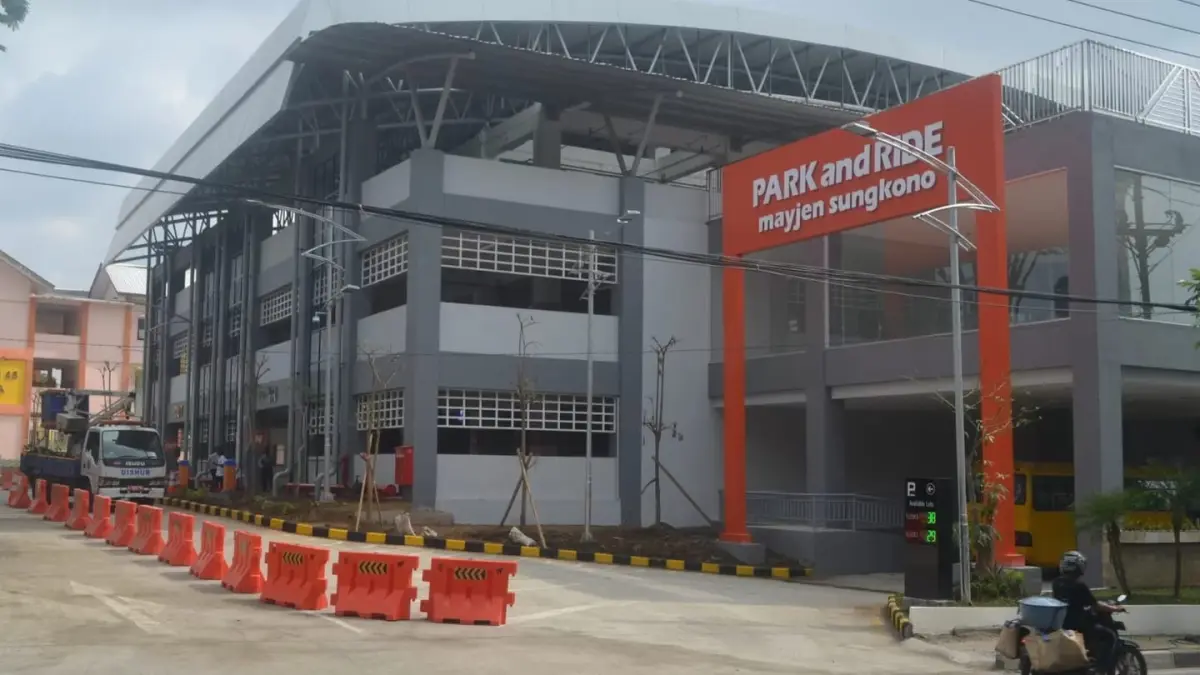 
MUDAH: Pemkot Surabaya memberikan diskon parkir inap saat lebaran di beberapa tempat khusus parkir.(IST/RADAR SURABAYA)