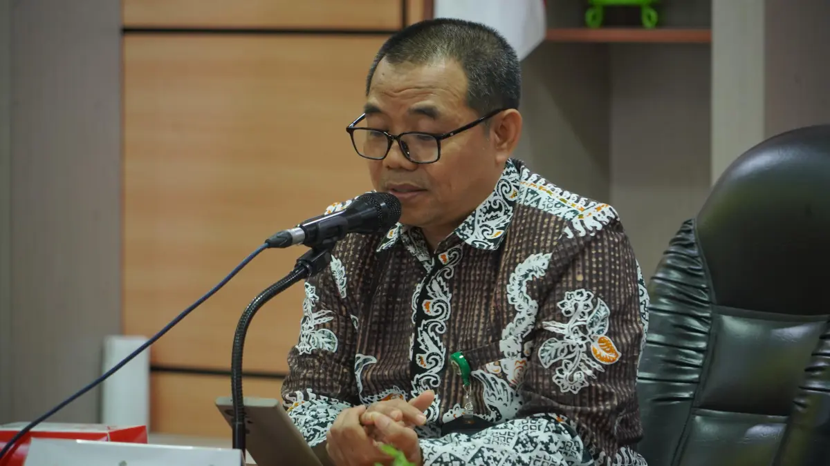 SEBAR TIM: Kemenag Jatim lakukan pengamatan hilal di 28 lokasi berbeda untuk menentukan 1 Syawal. (RAHMAT SUDRAJAT/RADAR SURABAYA)