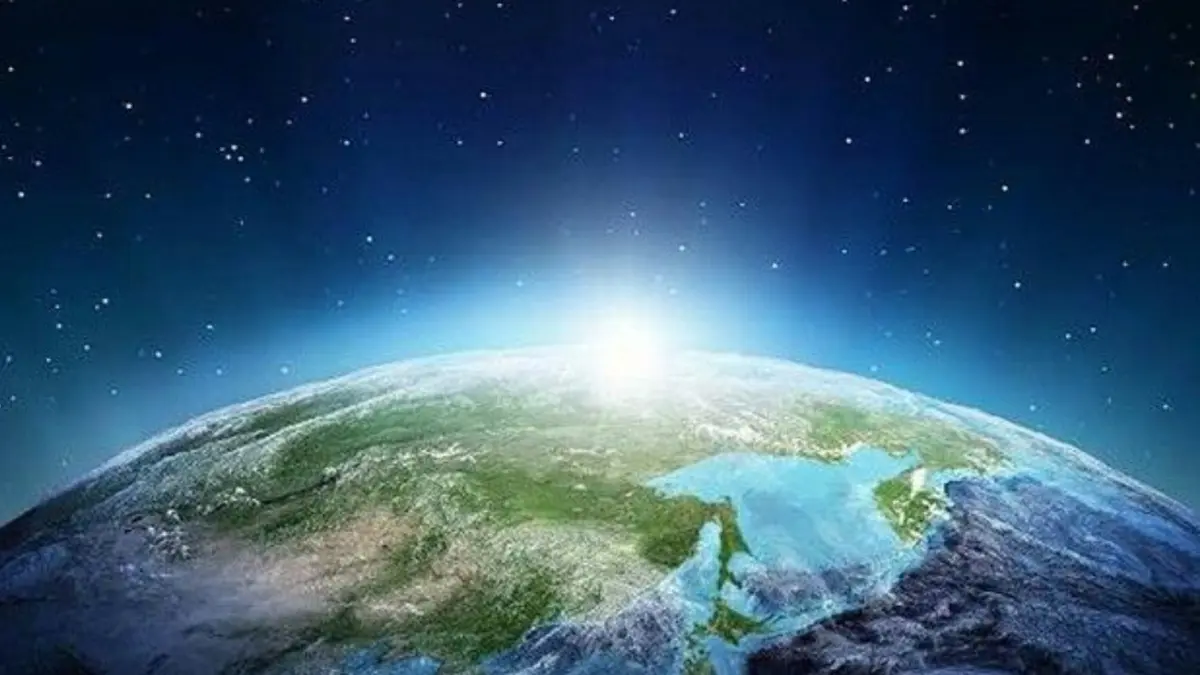Hari ini, Jumat (20/3), terjadi fenomena astronomi ekuinoks Maret, dimana membuat waktu siang dan malam hampir sama panjang. (Pinterest)