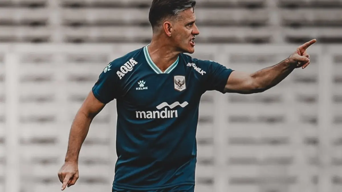 John Herdman semangat memimpin latihan perdana Timnas Indonesia/Instagram TimnasIndonesia. 