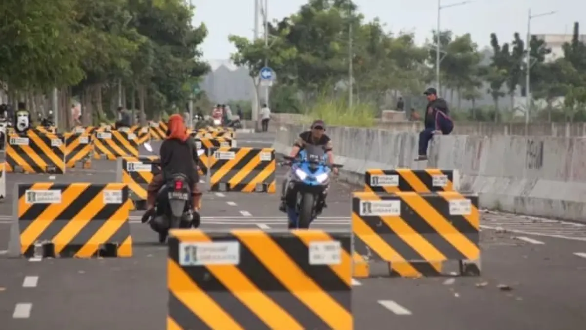 BERHENTI: DPRD Surabaya minta Pemkot lobi pusat untuk anggaran pembangunan proyek SERR.(IST/RADAR SURABAYA)