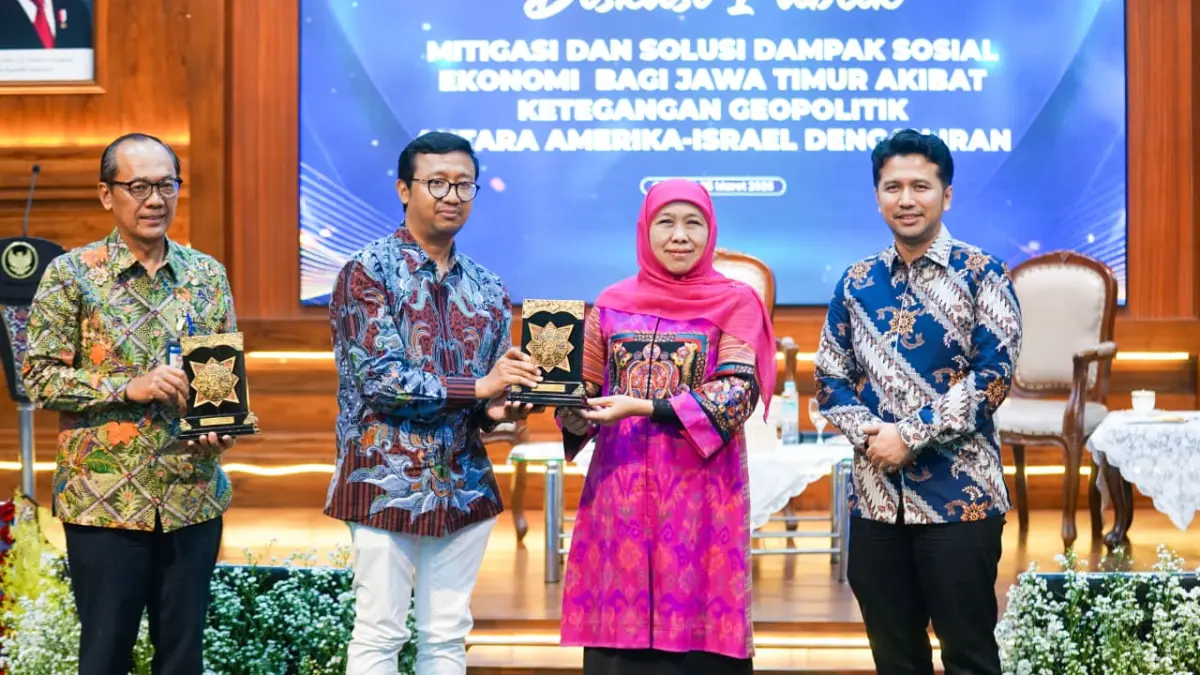 Khofifah berharap kegiatan diskusi tersebut ruang strategis untuk memperkuat sinergi antara Pemerintah Provinsi Jawa Timur dengan pemerintah kabupaten/kota. (Humas Pemprov Jatim)