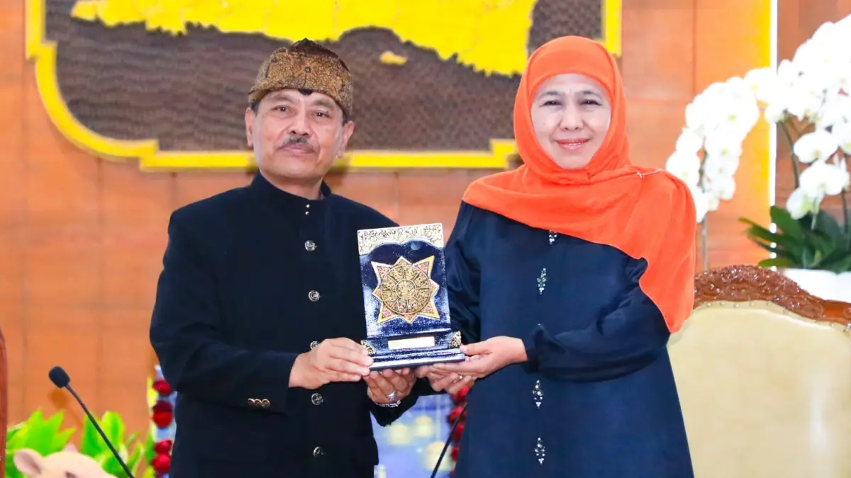Gubernur Khofifah menegaskan komitmennya untuk menginisiasi Perda Masyarakat Adat. (Humas Pemprov Jatim)