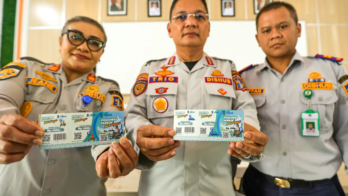 Pemkot Surabaya bakal meluncurkan voucher parkir digital untuk mendorong transparansi retribusi dan mengurangi praktik pembayaran tunai. (Humas Pemkot Surabaya)