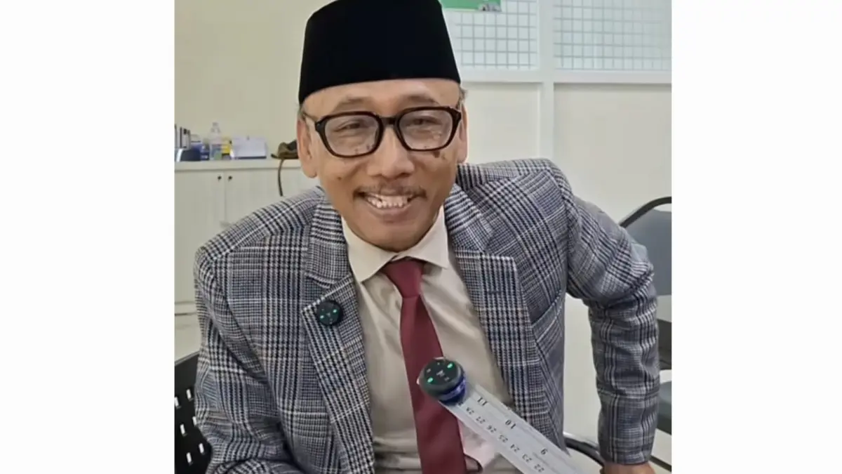 PERHATIAN: Wakil Ketua FPAN DPRD Jatim, Suli Da