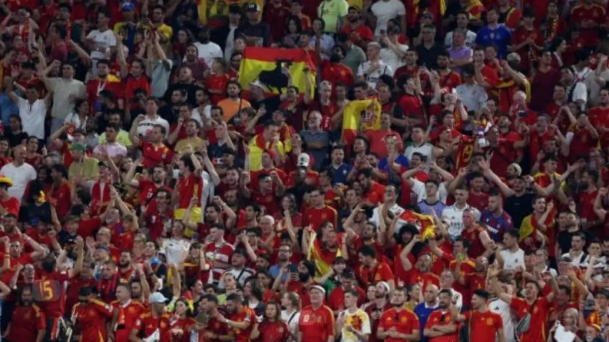 Suporter Spanyol diperingatkan dan dikecam karena chant mereka yang bernada Islam Fobia/
