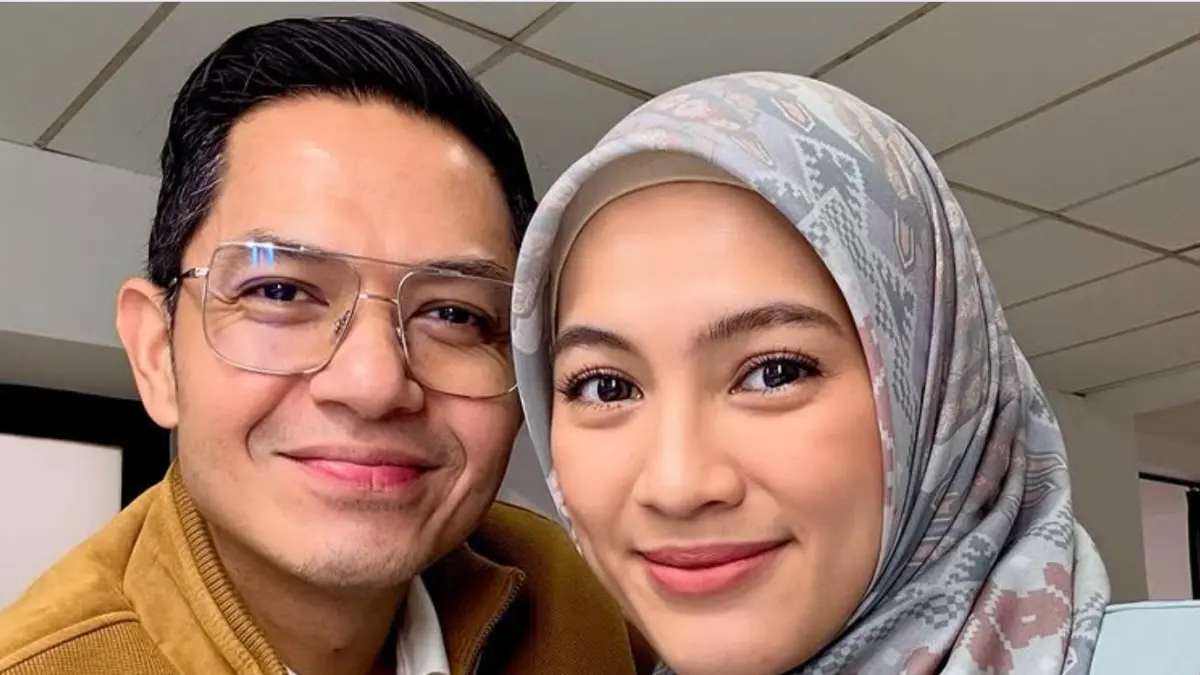 Dude Herlino dan Alyssa Soebandono diperiksa sebagai saksi oleh Bareskrim Polri terkait kasus Dana Syariah Indonesia. (Instagram/@ichasoebandono)