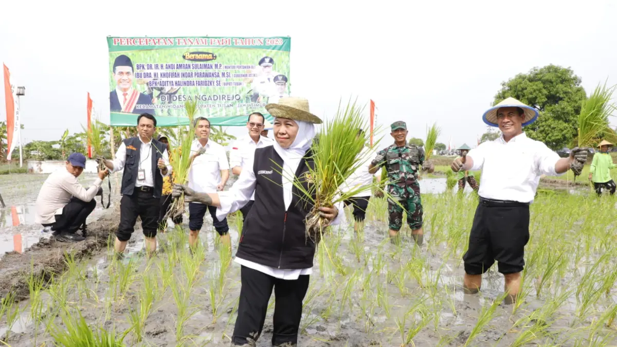 Gubernur meminta bupati/wali kota se-Jatim menjaga produksi pertanian dan memitigasi kekeringan. (HUMAS PEMPROV JATIM)