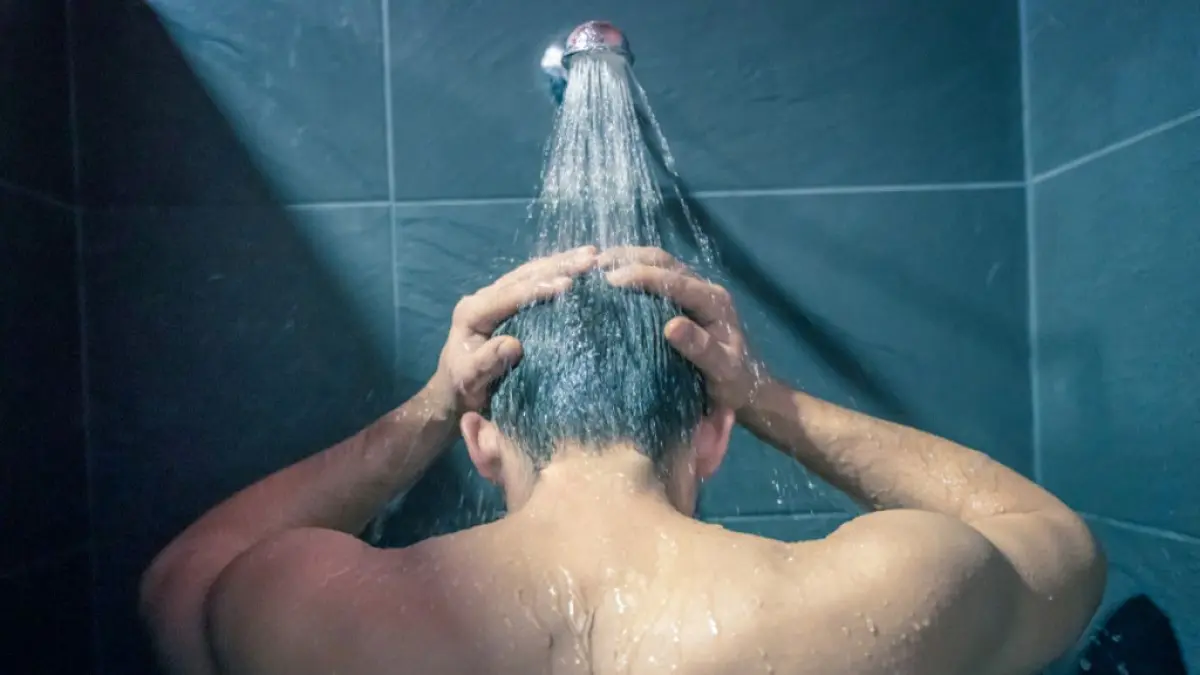 Ilustrasi: Mandi ketika demam.
