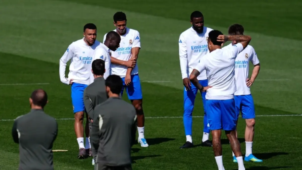 Skuad Real Madrid bersiap menghadapi Bayern Munich. (Football Espana). 