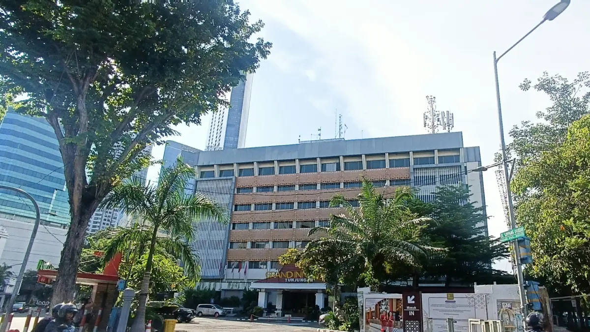 Hotel Simpang Surabaya kini dikenal sebagai Hotel Grand Inna Tunjungan Surabaya. (Andy Satria/Radar Surabaya)