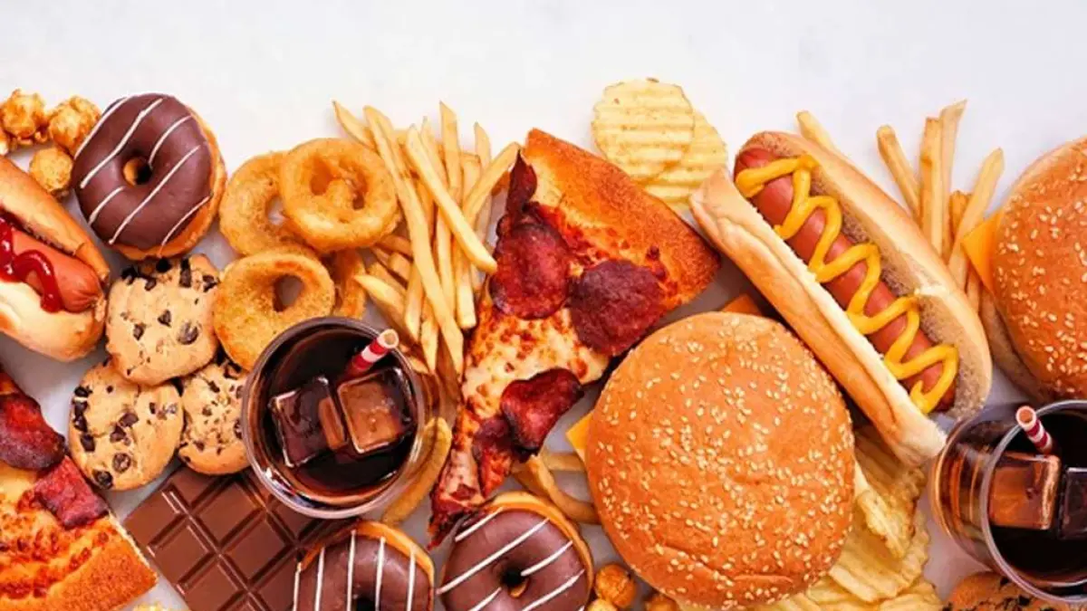 Ilustrasi makanan junk food.