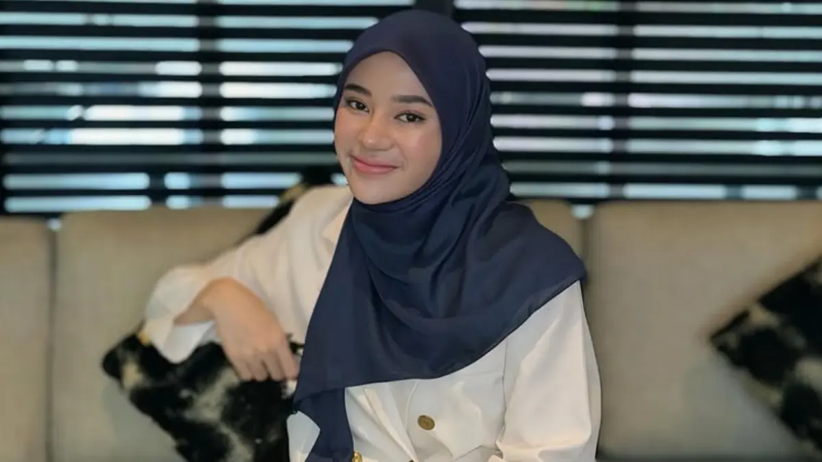 Clara Shinta mantap gugat cerai suaminya, Muhammad Alexander Assad setelah kepergok VCS dengan wanita lain. (Instagram/@clarashintareal)