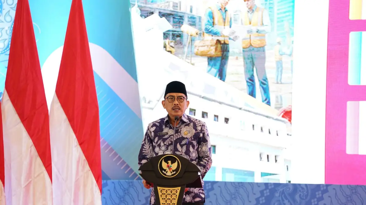 EVALUASI: Ketua DPRD Jatim, Musyafak Rouf, meminta pembahasan mendalam untuk RKPD Jatim 2027.(IST/RADAR SURABAYA)