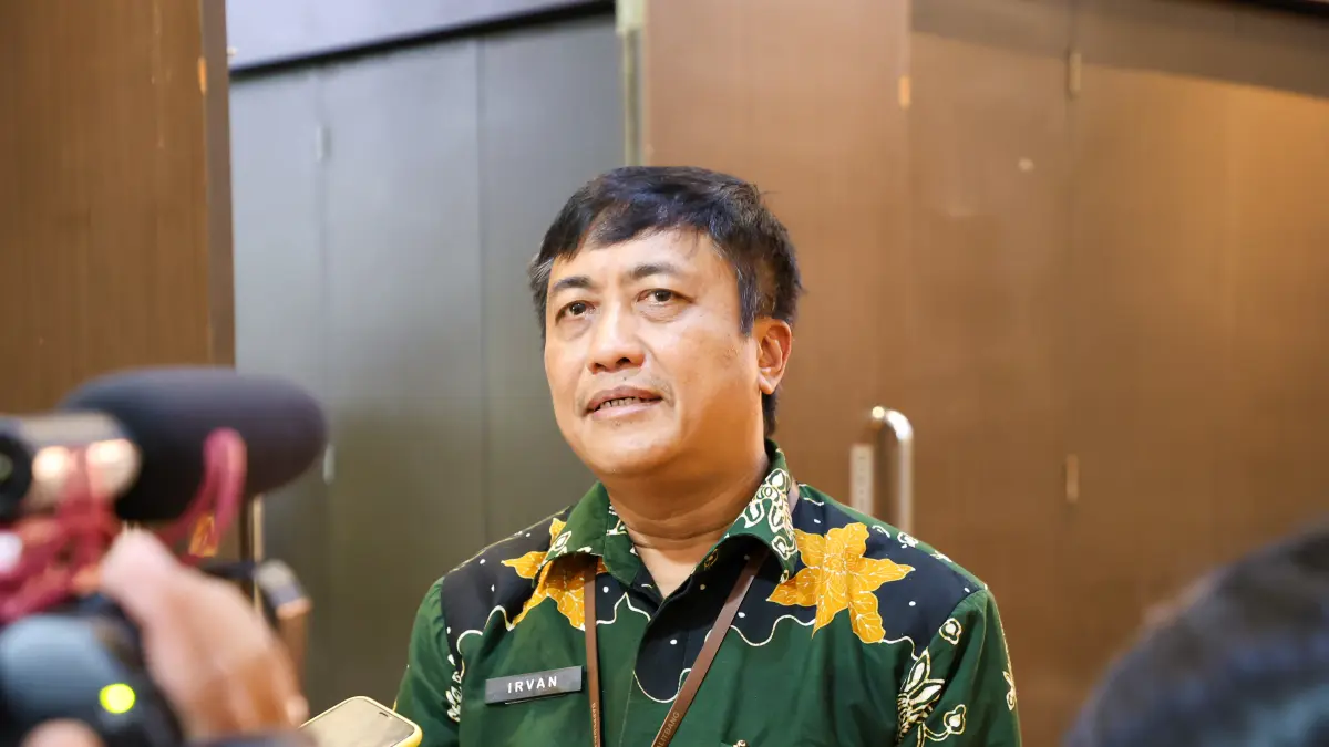 Kepala Dispendukcapil Surabaya Irvan Wahyudrajad. (Dimas Mahendra)