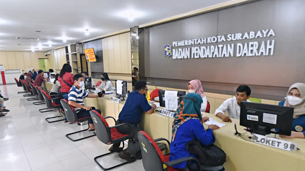 RINGAN: Pemkot Surabaya menghapus denda PBB sebagai kado HJKS ke-733. (IST/RADAR SURABAYA)
