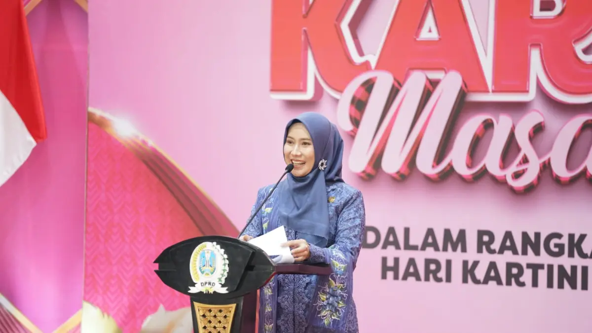 Wakil Ketua DPRD Jatim Sri Wahyuni 