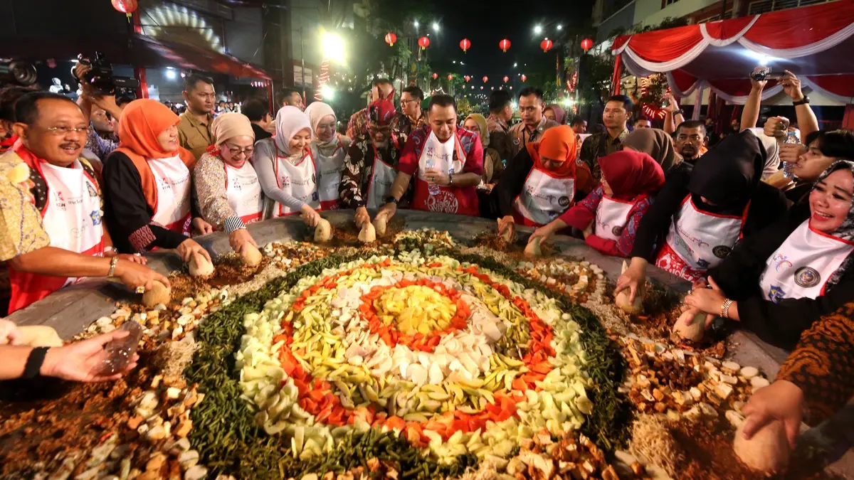 Festival Rujak Ulek bakal menjadi salah satu event unggulan dalam HJKS ke-733.(Dok. Humas Pemkot Surabaya)