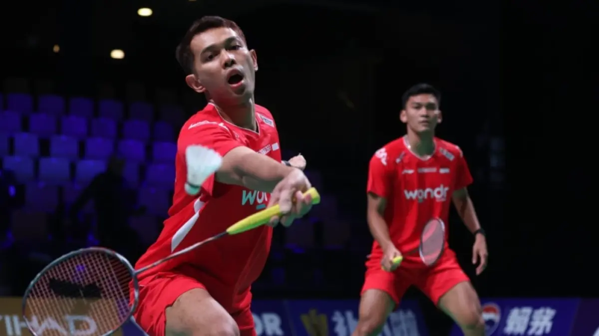 Fajar Alfian (kiri) tidak menganggap enteng Thailand yang memiliki kekuatan merata di tunggal dan ganda. (PBSI.