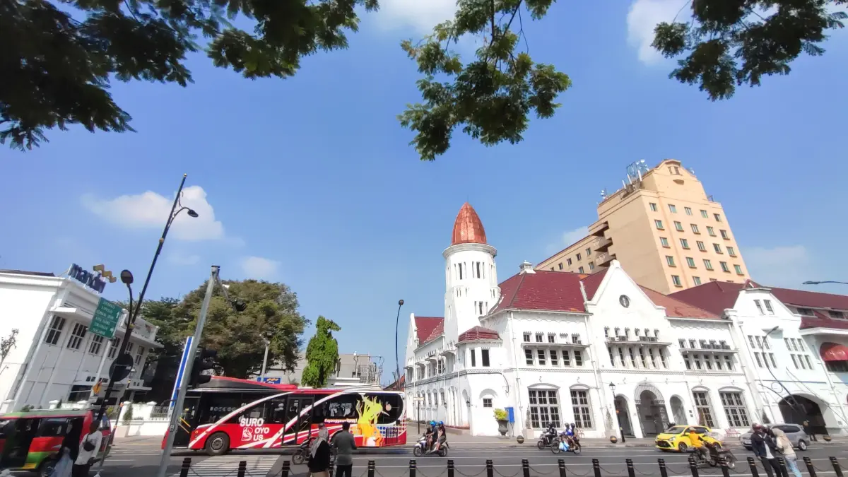 Penerapan rekayasa lalu lintas akan diterapksan selama proses syuting film Zona Merah di Kota Lama Surabaya pada 9-11 Mei 2026. (SURYANTO/RADAR SURABAYA)