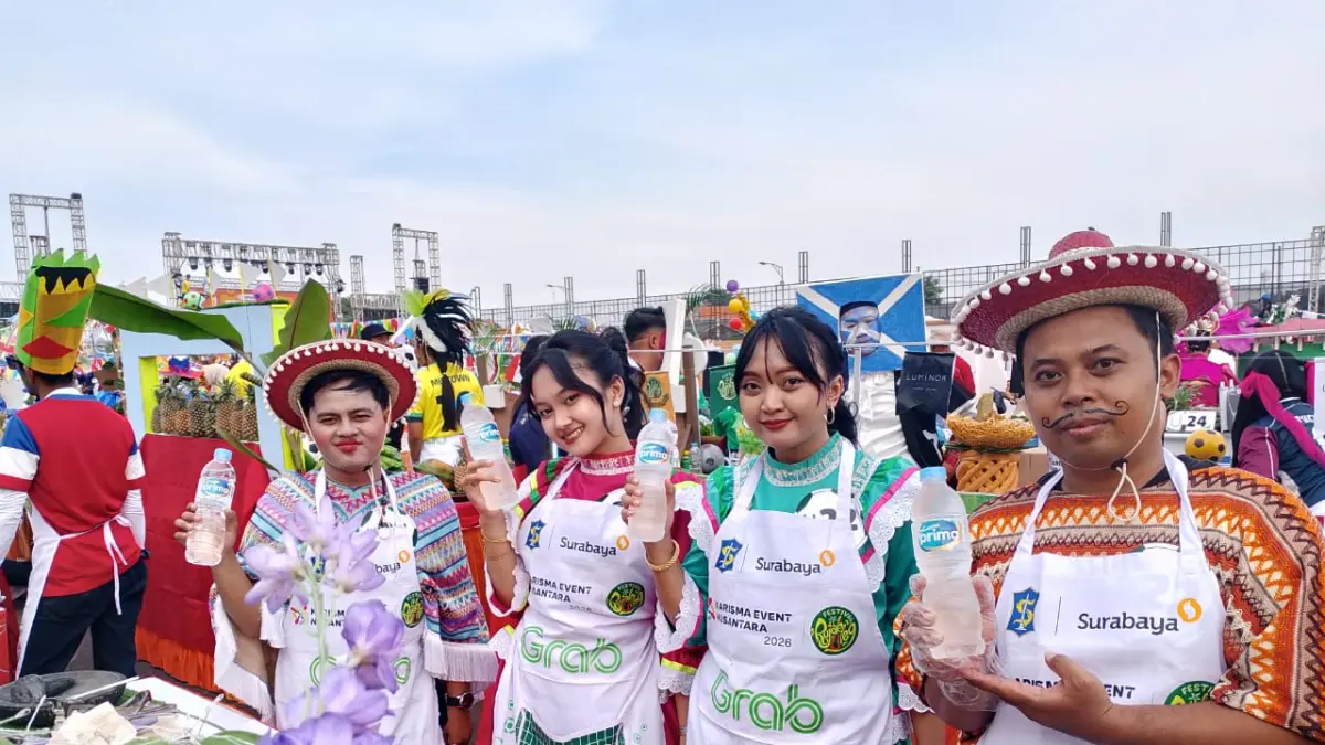 BERKUALITAS: Air Mineral Prima telah memenuhi standar kualitas tinggi tidak berasa, tidak berwarna, dan tidak berbau hadir lebih dekat dengan masyarakat.(ANDY SATRIA/RADAR SURABAYA)