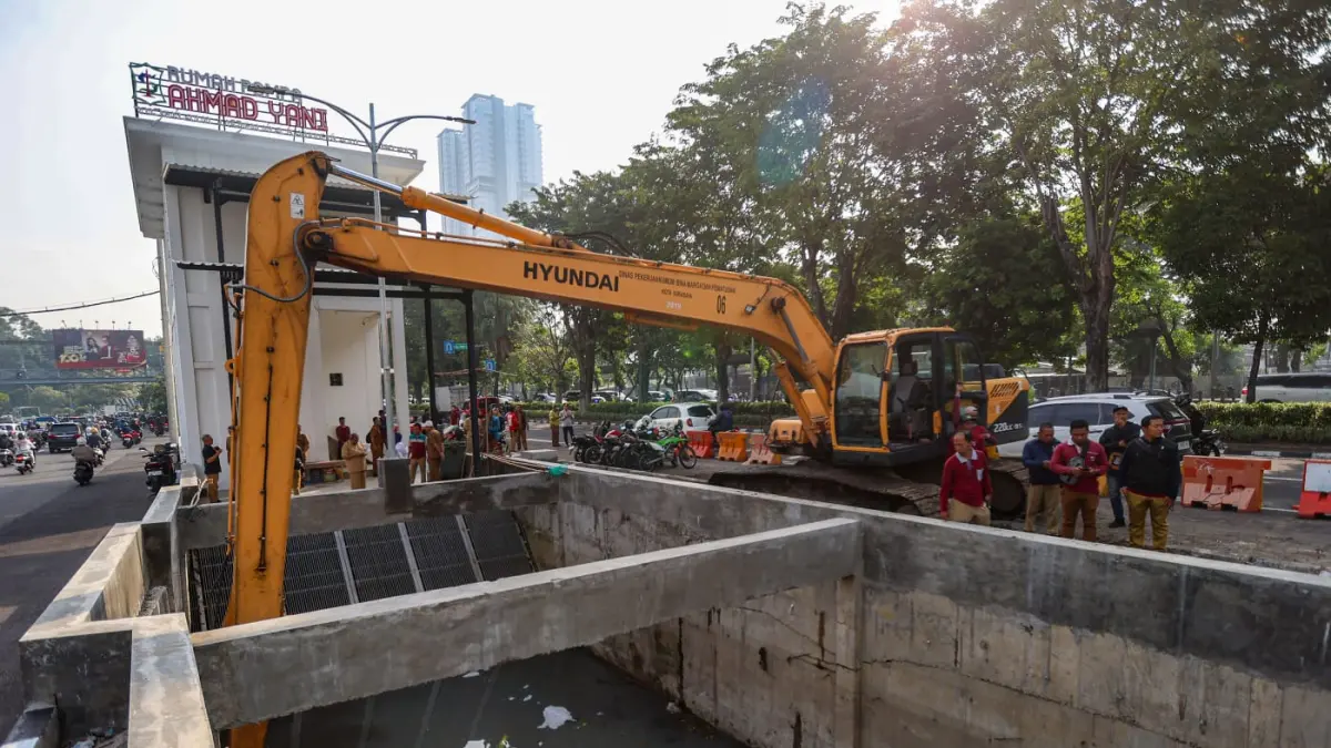 DITAMBAH: Pemkot Surabaya mulai pembangunan 8 rumah pompa. Proyek ini ditargetkan rampung sebelum hujan.(IST/RADAR SURABAYA)