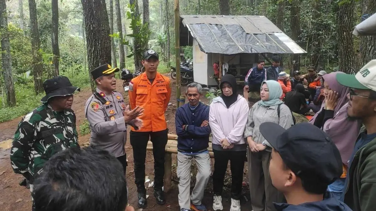 Tim SAR gabungan terus melakukan pencarian terhadap AW, mahasiswa ITB yang hilang saat mendaki Gunung Puntang. (ISTIMEWA)