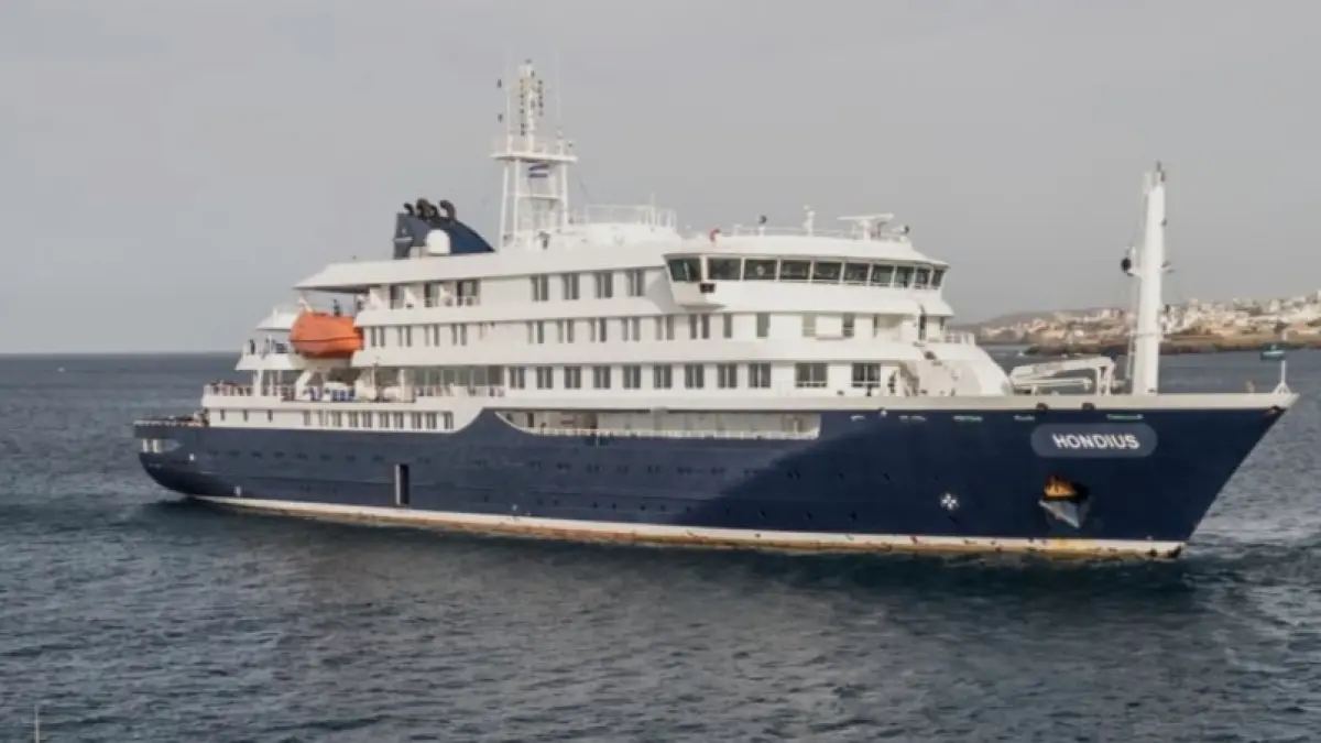 Kapal pesiar MV Hondius. 